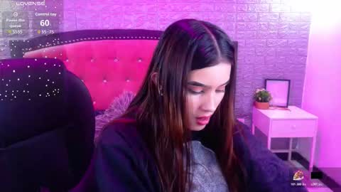 natalie  online show from 11.19.25