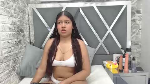 natalieevansx online show from 11.14.25