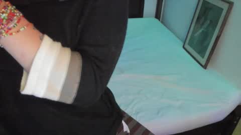 Snapshot of nataliehot2 chatting on 01.15.26 nat online show from 01.15.26