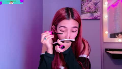 natalliapradas online show from 12.15.25