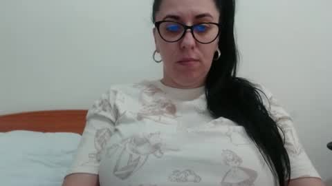 Snapshot of natally565656 chatting on 01.20.25 natally online show from 01.20.25