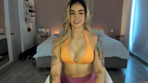 Snapshot of nataly_05 chatting on 05.04.26 anatalybee online show from 05.04.26