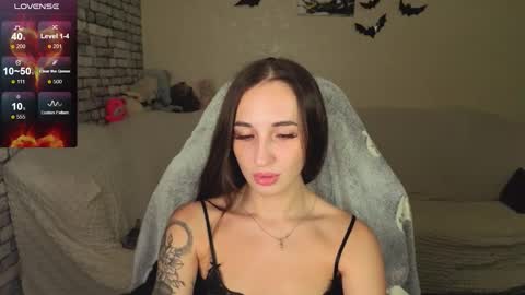 Nataly online show from 10.29.25