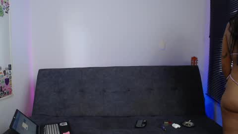Snapshot of natalygreww chatting on 05.17.26 online show from 05.17.26