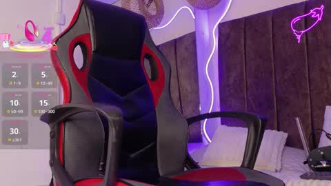 Natasha  online show from 10.24.25