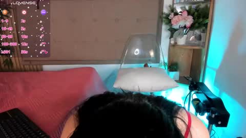 Snapshot of natasha__sccott chatting on 01.11.25 Natasha Sccott online show from 01.11.25