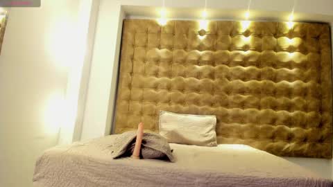 Snapshot of natasha_calypso chatting on 01.16.25 online show from 01.16.25