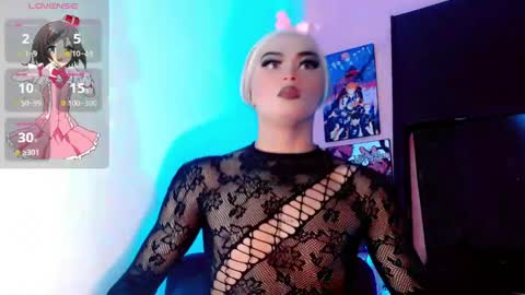Snapshot of natasha_clifford chatting on 05.19.26 natasha_clifford online show from 05.19.26