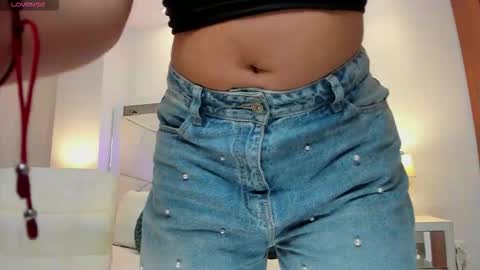 natasha kiim online show from 09.29.25