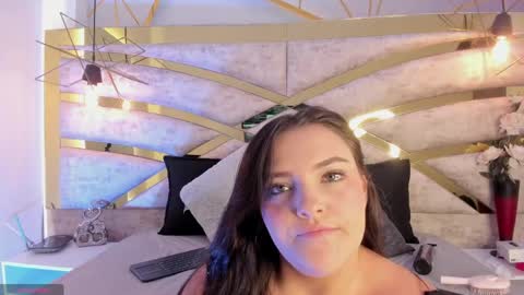 Snapshot of natashaa_romano chatting on 06.02.26 natashaa_romano online show from 06.02.26