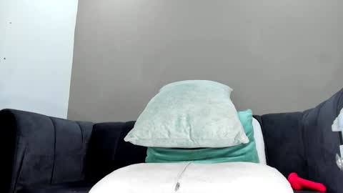 Natashaberry online show from 12.12.24