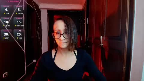 Natasha Mason online show from 02.18.25