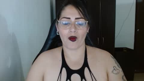 Natasha Smithe  online show from 04.10.26