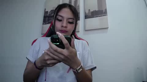 Snapshot of natashax_hot chatting on 11.01.25 Natashax online show from 11.01.25