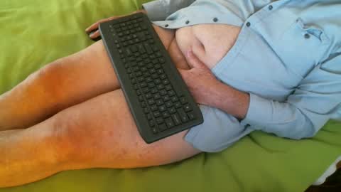 Snapshot of nate1x chatting on 02.05.25 nate1x online show from 02.05.25