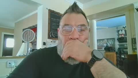 Snapshot of nateemkow chatting on 12.22.24 lombardIL online show from 12.22.24