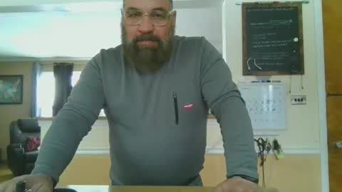 Snapshot of nateemkow chatting on 02.15.25 lombardIL online show from 02.15.25