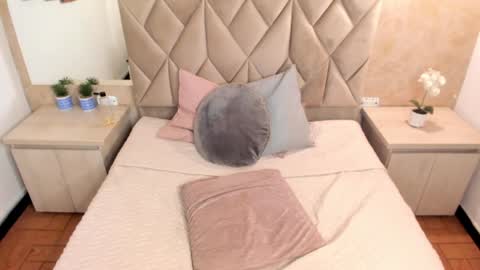 Snapshot of nath_quim chatting on 01.13.25 NATH QUIM online show from 01.13.25