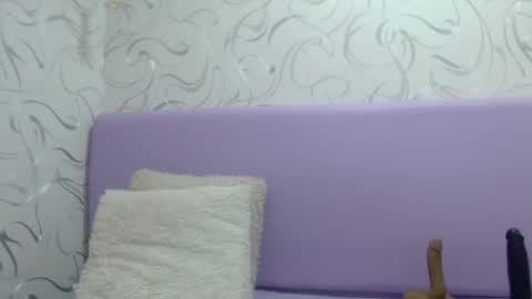 Nathalia online show from 12.21.25