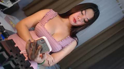 Snapshot of nathalie_hart chatting on 10.21.25 Queen Marga online show from 10.21.25