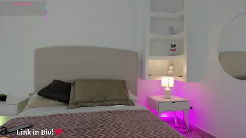 NATHALY  online show from 11.15.25