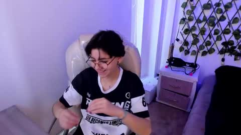 nathalyy_ds online show from 10.02.25