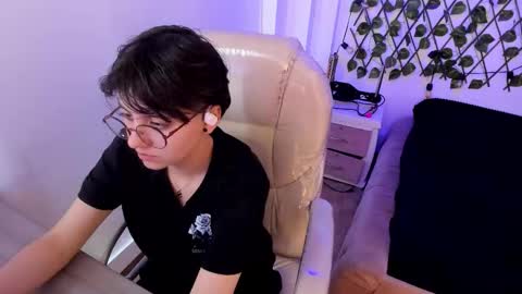 nathalyy_ds online show from 10.03.25