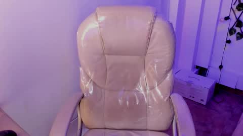 nathalyy_ds online show from 10.11.25