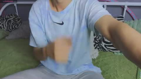 Snapshot of nathanbruce chatting on 06.10.26 N A T H AN online show from 06.10.26