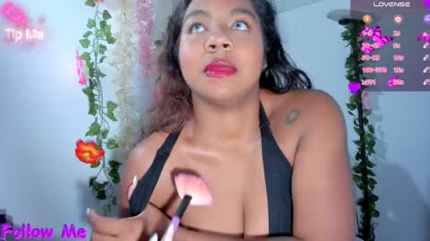 Snapshot of nathasha_jhonsom_ chatting on 05.29.26 Naty online show from 05.29.26