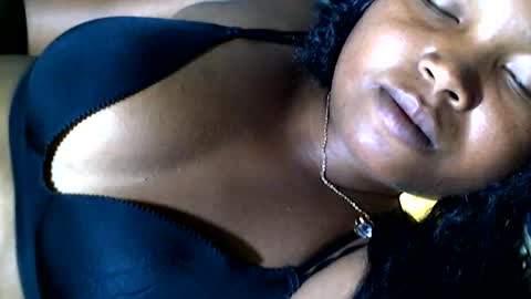 Snapshot of nathy02 chatting on 01.28.25 Nathy online show from 01.28.25