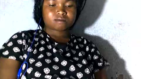 Snapshot of nathy02 chatting on 09.14.25 Nathy online show from 09.14.25