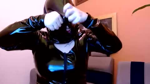 Snapshot of nathy_latex07 chatting on 03.06.25 Nathalia online show from 03.06.25