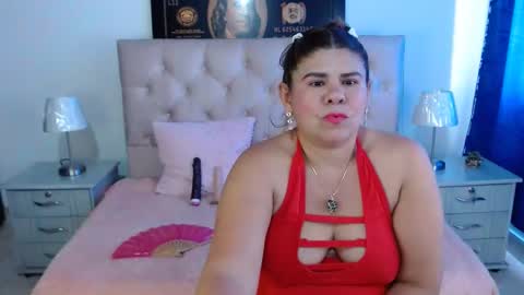 Snapshot of nathy_voyeur chatting on 01.11.25 nathy_voyeur online show from 01.11.25