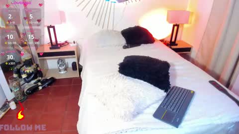 Snapshot of natta_smithh chatting on 02.12.25 andrea Instagram..natta smithh online show from 02.12.25