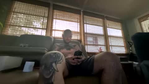 Snapshot of natti_daddy chatting on 05.19.26 Nattidaddy online show from 05.19.26