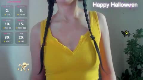 peach online show from 10.28.25