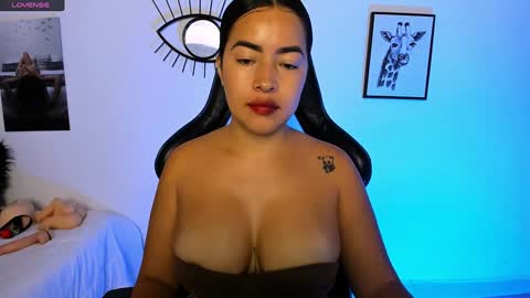 Snapshot of naty_07 chatting on 01.30.25 Natalia online show from 01.30.25
