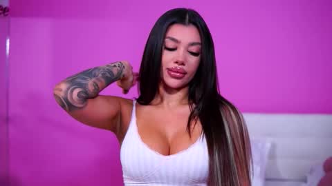 Snapshot of natydesiree chatting on 09.09.25 Naty online show from 09.09.25