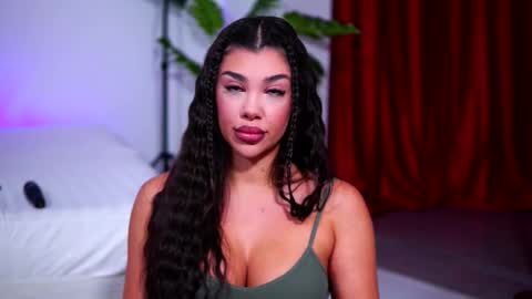 Snapshot of natydesiree chatting on 10.04.25 Naty online show from 10.04.25