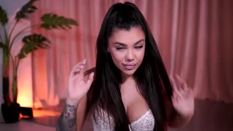 Naty online show from 04.13.26