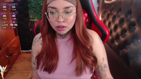 Sofia  IG Natykors08 online show from 10.10.25