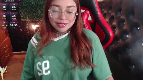 Sofia  IG Natykors08 online show from 10.13.25