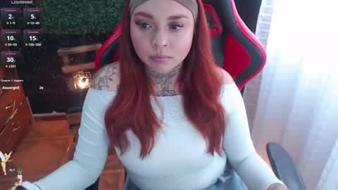 Sofia  IG Natykors08 online show from 12.15.25