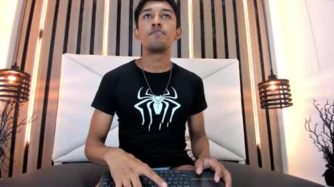 natzuki_ online show from 02.01.26