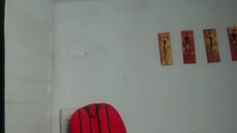 Snapshot of natzumi_mcqueen chatting on 02.09.25 Stella Mcqueen online show from 02.09.25