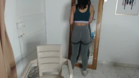 Stella Mcqueen online show from 04.16.26