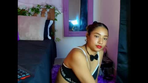 Snapshot of natzurit chatting on 11.13.25 Natzu online show from 11.13.25