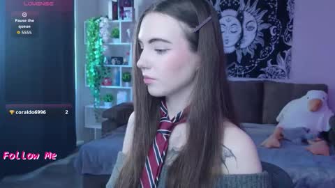 Nikki online show from 10.22.25