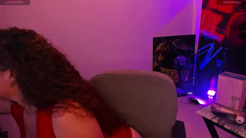 Snapshot of naughty_butt chatting on 05.05.26 Megan online show from 05.05.26